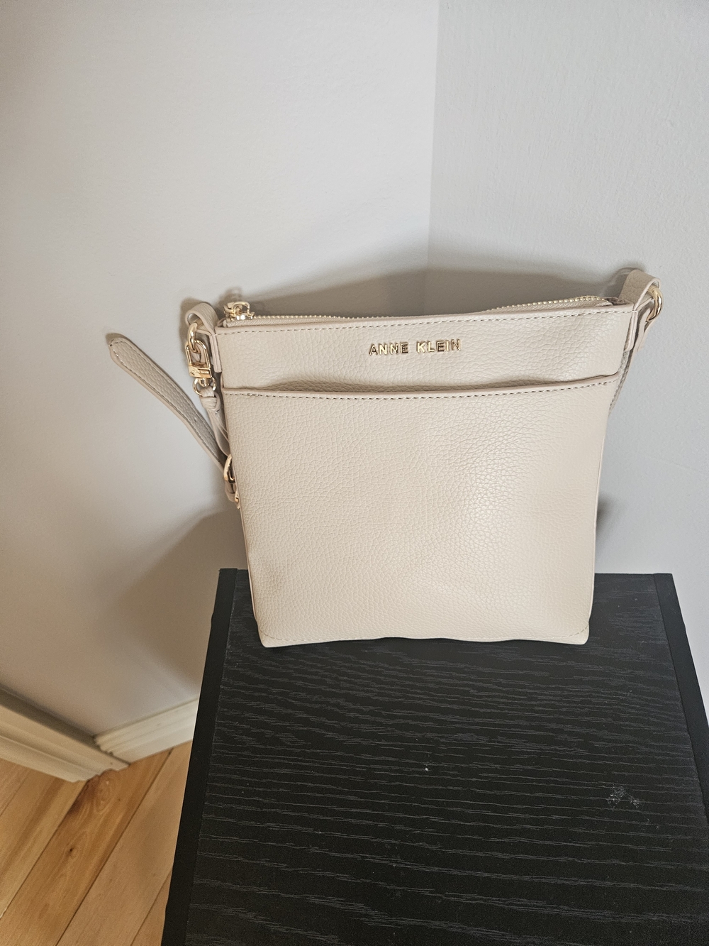 Anne Klein Beige Cream Pebbled Crossbody Bag